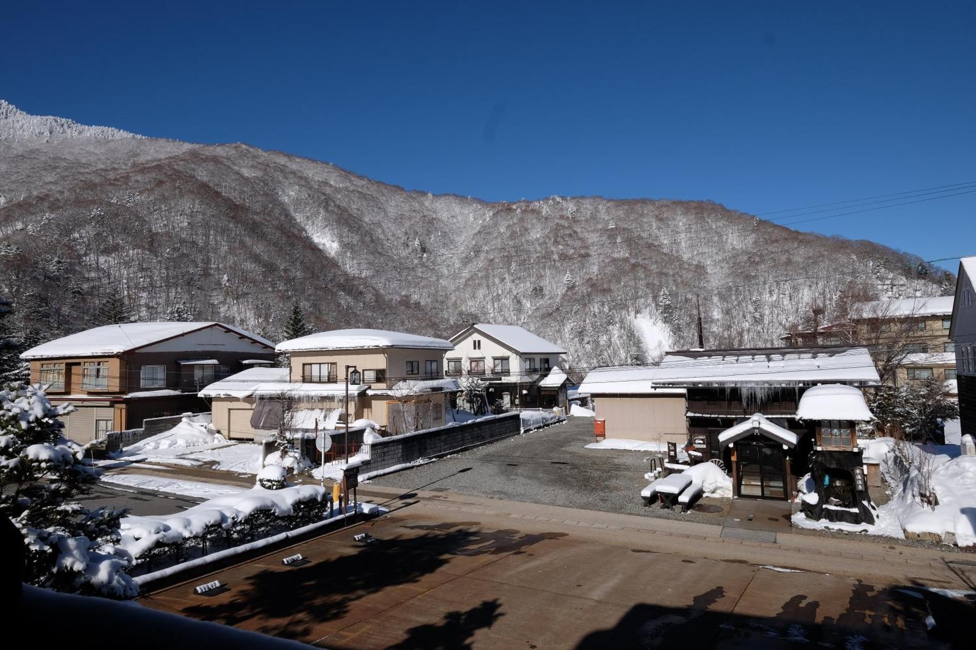 Tsuyukusa Takayama  Oda fotoğraf